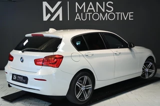 BMW 1 Serie BMW 1-serie 118i / LEDER / CAMERA / CRUISE / LED / STOELVERW / 17'' - afbeelding nr 4