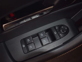 Mazda CX-60 Mazda CX-60 2.5 PHEV Homura Convenience & Sound Pack DA Pack - afbeelding nr 14