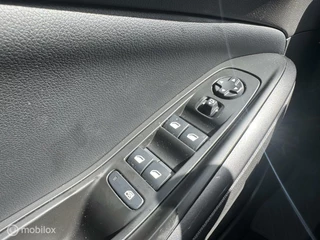 Opel Grandland X Opel Grandland X 1.6 Turbo Hybrid4 Ultimate / 300pk / Bomvol - afbeelding nr 37
