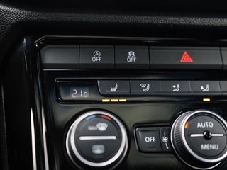 Volkswagen T-Roc Volkswagen T-Roc 2.0 TSI 4Motion Sport R Pano Akra VOL! - afbeelding nr 41