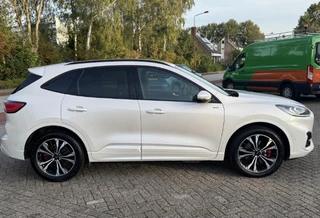 Ford Kuga Ford Kuga 2.5 PHEV ST-Line X 225pk | Adaptieve Cruise | Winterpack | 19 inch | Head Up Display | Dealer onderhouden - afbeelding nr 2
