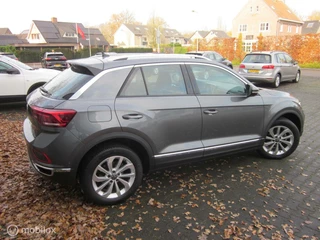 Volkswagen T-Roc Volkswagen T-Roc 1.5 TSI Life Business Automaat Trekhaak - afbeelding nr 4