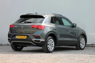 Volkswagen T-Roc Volkswagen T-Roc 1.0 TSI Style - 110 pk **Led / Active info / Navi / PDC - afbeelding nr 4