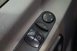 Mercedes-Benz Sprinter Mercedes-Benz Sprinter 316 2.2 CDI Automaat | Airco | Navigatie | Camera | Cruise control | Stoelverwarming | Trekhaak | MF Stuur | 3-Zitter | NAP Logisch - afbeelding nr 12