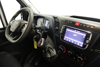 Iveco Daily - Airco - Cruise - Trekhaal - € 23.950, - Excl. - afbeelding nr 4