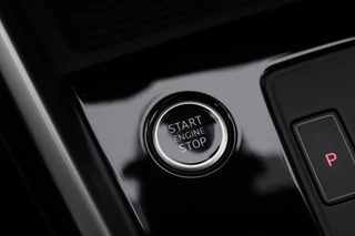 Audi A3 Pano/LED Plus/B&O/Keyless/Virtual Cockpit/App-Connect/19