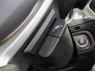 Suzuki Vitara Dodehoeksensoren | Camera | Stoelverwarming - afbeelding nr 25