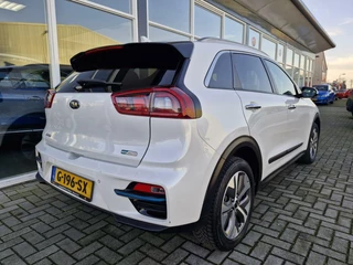 Kia e-Niro Kia e-Niro ExecutiveLine 64 kWh | Stuurwielverwarming | Camera | Navigatie | - afbeelding nr 5