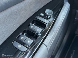 Kia Sportage Kia Sportage 1.6 T PHEV  AWD GT-PlusLine  , Panorama-dak , Dodehoek detectie , Parkeer assistent , Electr achterklep , Keyless , Electr verstelbare stoelen met geheugen , Meest luxe uitvoering ,  65km volledig electrische  rijden  hierna Hybride - afbeelding nr 38