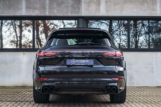 Porsche Cayenne Porsche Cayenne 3.0 E-Hybrid Platinum Ed. SportDesign 360c - afbeelding nr 19