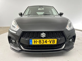 Suzuki Swift Suzuki Swift 1.4 Sport Smart Hybrid | Open Dak | Sportstoelen | 17'' L.M. Velgen - afbeelding nr 29