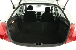 Peugeot 208 Peugeot 208 1.2 VTi Style 5-Deurs | Airco | Cruise | Navi | Elektr. pakket | LMV | Trekhaak | NL Auto | DEALER-STAAT - afbeelding nr 21