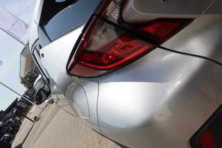 Toyota C-HR Toyota C-HR 1.8 Hybrid Dynamic Plus Dodehoek/Winterpakket/Parkeersensoren - afbeelding nr 35