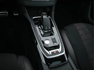 Peugeot 308 Peugeot 308 1.5 BlueHDi Blue Lease GT-Line Aut. *PANO | LEATHER-MICROFIBRE | FULL-LED | DENON-AUDIO | SPORT-SEATS | NAVI-FULLMAP | KEYLESS | DAB | SHIFT-PADDLES | LANE-ASSIST | CAMERA | ECC | CARPLAY | PDC | 17''ALU* - afbeelding nr 12