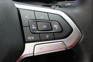 Volkswagen Golf Virtual Cockpit, Head-Up, IQ-Light, ACC, Apple Carplay, Sfeerverlichting, 17'' - afbeelding nr 44