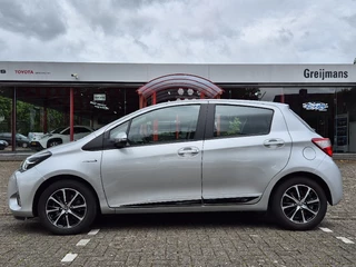 Toyota Yaris Toyota Yaris 1.5 Hybrid Automaat Design Sport | Stoelverwarming - afbeelding nr 2
