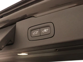 Volvo V60 Volvo V60 T6 PLUG-IN HYBRID ULTRA DARK MASSAGE STOELEN BOWERS&WILKINS TREK - afbeelding nr 39