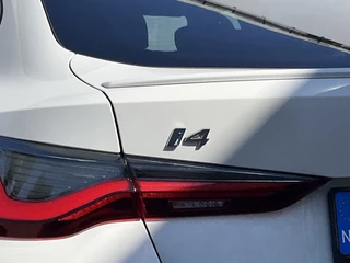 BMW i4 BMW i4 eDrive40 High Executive M-Sport 84 kWh Pano Leder Hud Adap.Cruise Compleet! - afbeelding nr 18