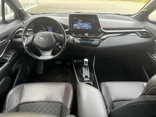 Toyota C-HR Toyota C-HR 1.8 Hybrid Premium| JBL + Sub | Automaat| LED| - afbeelding nr 2