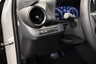Toyota C-HR Toyota C-HR 1.8 Hybrid 140 Dynamic - afbeelding nr 21