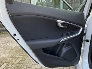 Volvo V40 Volvo V40 2.0 T2|Navigatie|Parkeersensoren|Digitaal Instrumentenpaneel - afbeelding nr 28