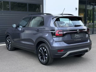 Volkswagen T-Cross Volkswagen T-Cross 1.0 TSI Go Camera | Carplay | Nette auto! - afbeelding nr 2