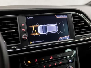 SEAT Leon (APPLE CARPLAY, NAVIGATIE, CLIMATE, MODE KNOP, SPORTSTOELEN, ADAPTIVE CRUISE, KEYLESS, SFEERVERLICHTING, GETINT GLAS, NIEUWSTAAT) - afbeelding nr 17