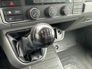 Volkswagen Crafter Volkswagen Crafter 35 2.0 TDI L3H3*A/C*CRUISE*3000KG HAAK*CAM*CARPLAY - afbeelding nr 21