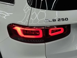 Mercedes-Benz GLB Mercedes GLB 250 4MATIC AMG | PANO | AMBIENT | INCL BTW - afbeelding nr 48
