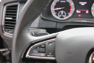 Škoda Kodiaq LED, PDC , Navi, Cruisecontrol, Stoelverwarming , Carplay, Trekhaak . Achteruitrijcamera ,Canton Audio ,LMV,  etc - afbeelding nr 41