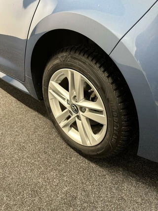 Toyota Corolla Toyota Corolla 1.8 Hybrid Business CAMERA CRUISE ECC LM - afbeelding nr 10