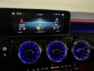 Mercedes-Benz A-Klasse Mercedes A-klasse 180 AMG Matgrijs Sfeerverlichting Carplay - afbeelding nr 48