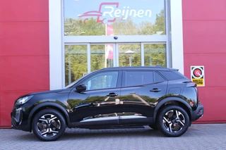 Peugeot 2008 Peugeot 2008 1.2 Hybrid 136PK AUTOMAAT ALLURE | NIEUWE AUTO! | KEYLESS ENTRY/START | PARKEERSENSOREN VOOR + ACHTER | 17