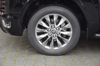 Toyota Land Cruiser Toyota Land Cruiser Landcruiser 300 3.3 D 5DRS 70TH ANNIVERSARY A/T 5 SITZ - afbeelding nr 4