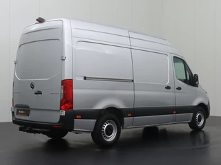 Mercedes-Benz Sprinter Mercedes-Benz Sprinter 316CDI Automaat L2H2 | 3500Kg Trekhaak | Navigatie | Camera | 3-Persoons | Airco | Cruise - afbeelding nr 2