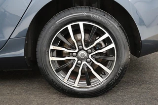 Volvo V40 Volvo V40 2.0 T2 Nordic+ | Stoelverwarming | Full LED |  Camera | Standkachel | Navigatie | Bluetooth | Climate control | Cruise control - afbeelding nr 24