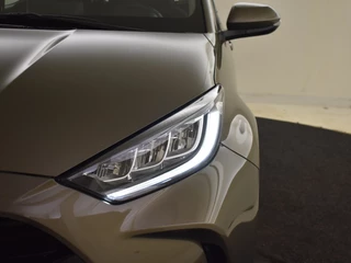 Toyota Yaris Toyota Yaris 1.5 Hybrid Dynamic Limited | Stuur en Stoelverwarming | Apple & - afbeelding nr 9