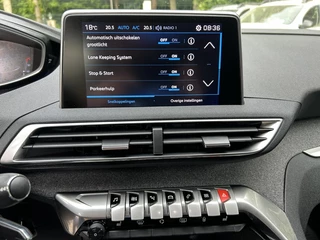 Peugeot 3008 Peugeot 3008 1.2 130pk Allure Carplay, Trekhaak - afbeelding nr 32