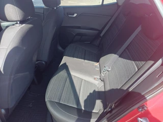 Kia Stonic Kia Stonic 1.0 T-GDi ComfortPlusLine Navigator,afn.trekhaak,camera,extra set winterbanden, - afbeelding nr 9