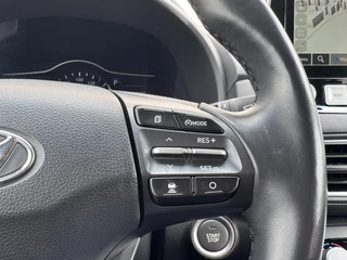 Hyundai Kona Hyundai Kona EV Premium 64 kWh|Navi|NL-Auto|LED - afbeelding nr 12