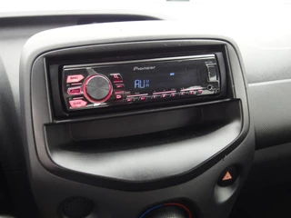 Peugeot 108 LED / RADIO / NL AUTO / 5 DRS - afbeelding nr 8