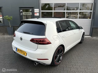 Volkswagen Golf Volkswagen Golf 7.5 2.0 TSI GTI DSG Automaat / Pano / ACC - afbeelding nr 9