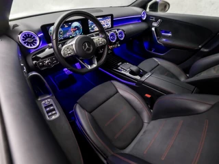 Mercedes-Benz A-Klasse 218Pk Automaat (SCHUIFDAK, GROOT NAVI, SFEERVERLICHTING, MEMORY SEATS, BURMESTER, CAMERA, LEDER/ALCANTARA, WIDE SCREEN, STOELVERWARMING, NIEUWE APK, NIEUWSTAAT) - afbeelding nr 9