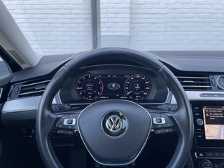 Volkswagen Passat Volkswagen Passat Variant 1.5 TSI Highline Business R | Navi | ACC | HUD | LED | Keyless | Virtual Cockpit | 18 inch - afbeelding nr 14