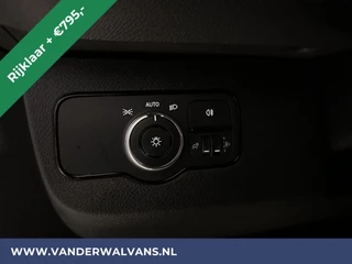 Mercedes-Benz Sprinter Mercedes-Benz Sprinter 317 CDI 170 pk L3H2 Euro6 RIJKLAAR Airco | MBUX | Camera | Navigatie | Trekhaak | Cruisecontrol Parkeersensoren, Bijrijdersbank, MBUX - afbeelding nr 17