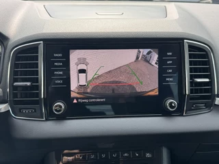 Škoda Karoq Skoda KAROQ 1.0 TSI Style Camera Clima Cruise Trekhaak Inductie laden Navigatie Keyless - afbeelding nr 5