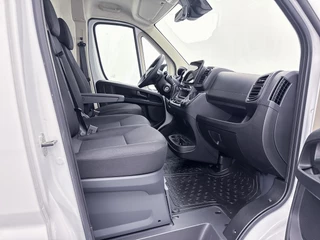 Peugeot Boxer Peugeot Boxer 2.2 BlueHDi 140 S&S L2H2 Navigatie LED Achteruitrijcamera Betimmering Cruise Control - afbeelding nr 17