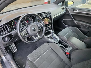 Volkswagen Golf Volkswagen Golf 1.4 TSI PHEV GTE | PANO / ACC / LED / CARPLAY / CAMERA / P.SENSOR V+A / LEDER-ALCANTARA / STOELVERW. / LANE ASS ! - afbeelding nr 25
