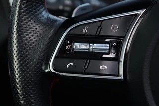 Kia ProCeed Kia ProCeed 1.6 T-GDI GT / PANODAK / KEYLESS / DODEHOEK / MEMORY / CAMERA - afbeelding nr 26