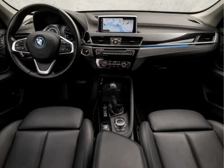 BMW X1 BMW X1 xDrive25e Sportline 221Pk Automaat (GROOT NAVI, DEALER ONDERHOUDEN, SFEERVERLICHTING, CLIMATE, LEDER, STOELVERWARMING, SPORTSTOELEN, GETINT GLAS, ELEK ACHTERKLEP, NIEUWE APK, NIEUWSTAAT) - afbeelding nr 6